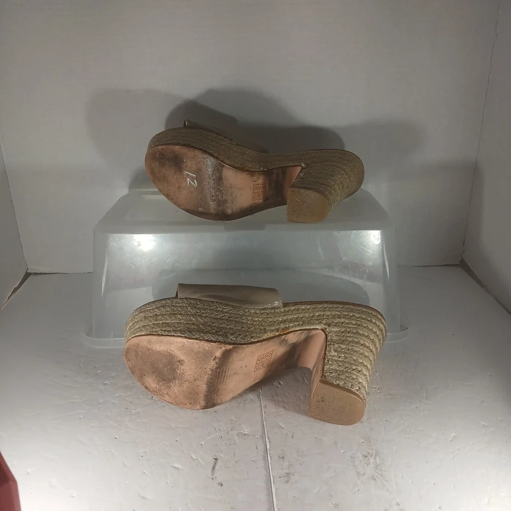Steve Madden P-Korbi Platform Slide 7.5M Tan Espadrille Wedge Patent Boho Y2K